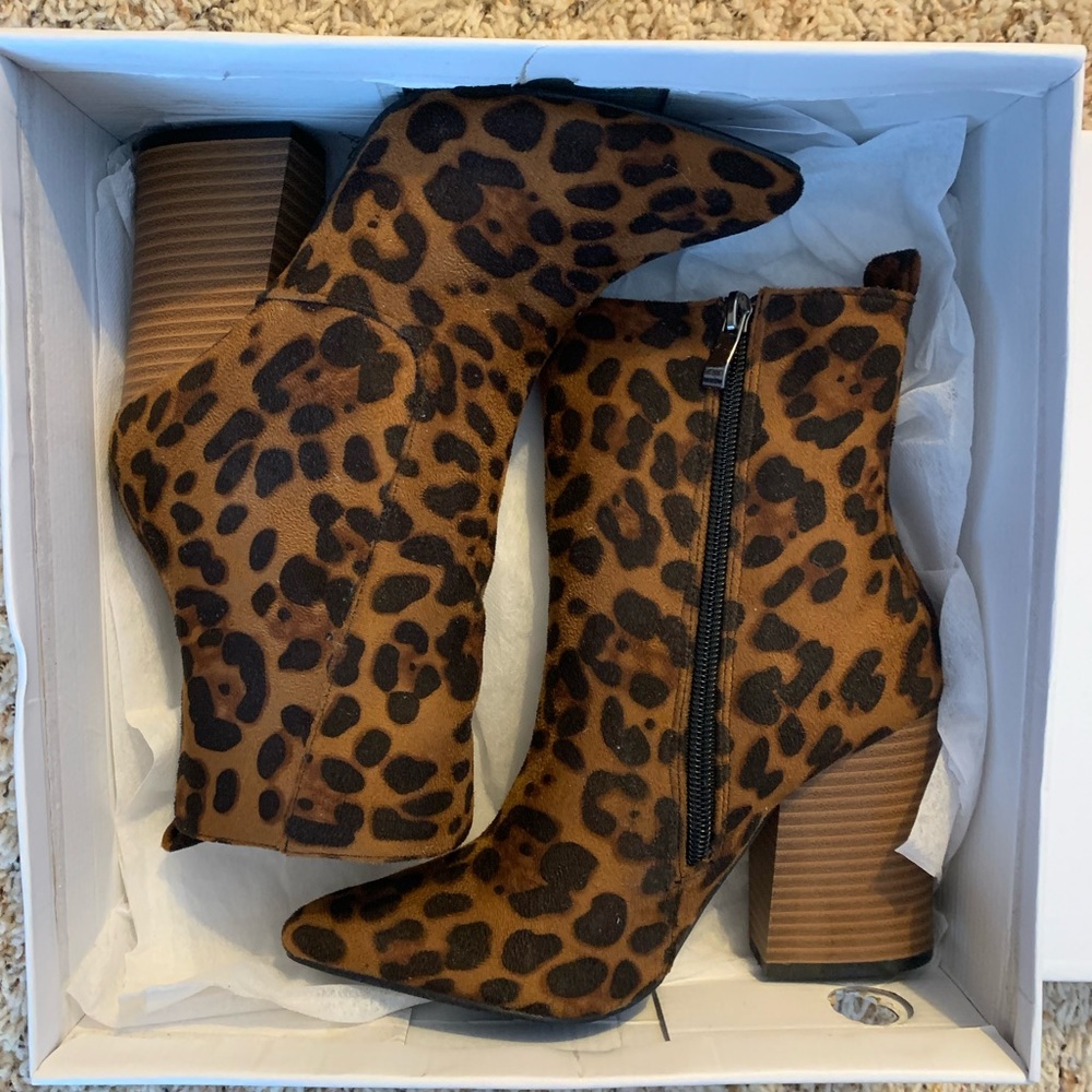 Beast Fashion, Leopard Booties, Size 6